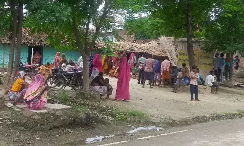 पत्नी के साथ रक्षाबंधन पर ससुराल गए लेकिन पत्नी साथ नहीं आई, घर आकर लगाई फांसी पत्नी के साथ रक्षाबंधन पर ससुराल गए लेकिन पत्नी साथ नहीं आई, घर आकर लगाई फांसी