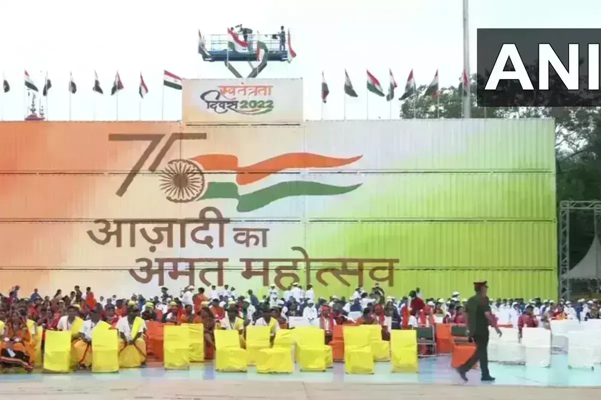 स्वतंत्रा दिवस के मौके पर यूपी के इस शहर मे फ्री दिखाई जाएंगी यह फिल्मे स्वतंत्रा दिवस के मौके पर यूपी के इस शहर मे फ्री दिखाई जाएंगी यह फिल्मे