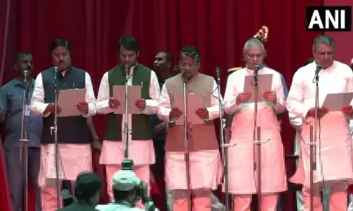 बिहार में नीतीश कैबिनेट का हुआ विस्तार: तेज प्रताप समेत इन मंत्रियों ने ली शपथ, देखिए- पूरी लिस्ट बिहार में नीतीश कैबिनेट का हुआ विस्तार: तेज प्रताप समेत इन मंत्रियों ने ली शपथ, देखिए- पूरी लिस्ट