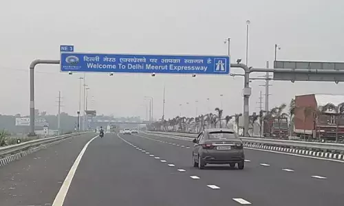 नियमो मे लापरवाही के चलते दिल्ली-मेरठ एक्सप्रेस-वे पर होते है, भीषण सडक हादसे