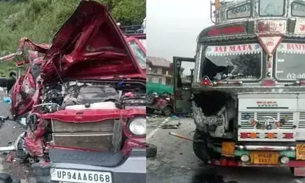 हनीमून मनाने जा रहे उत्तर प्रदेश के दंपती की कुल्लू-मनाली एनएच पर ट्रक व थार की टक्कर में मौत