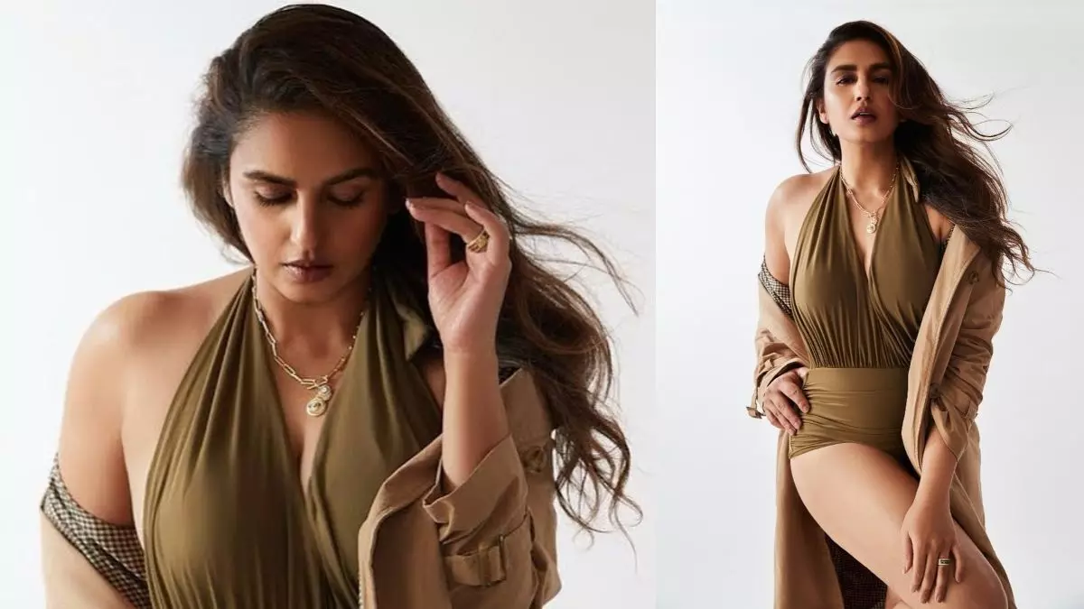 Huma Qureshi Sexy Video Photo: हुमा कुरैशी ने अपने कातिलाना लुक से सोशल मीडिया पर लगाई आग, यूजर्स हो उठे दीवाने! Huma Qureshi Sexy Video Photo: हुमा कुरैशी ने अपने कातिलाना लुक से सोशल मीडिया पर लगाई आग, यूजर्स हो उठे दीवाने!