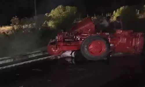 राजस्थान : पाली में भीषण सड़क हादसे में 7 की मौत 20 से ज्यादा जख्मी, PM मोदी ने जताया शोक राजस्थान : पाली में भीषण सड़क हादसे में 7 की मौत 20 से ज्यादा जख्मी, PM मोदी ने जताया शोक