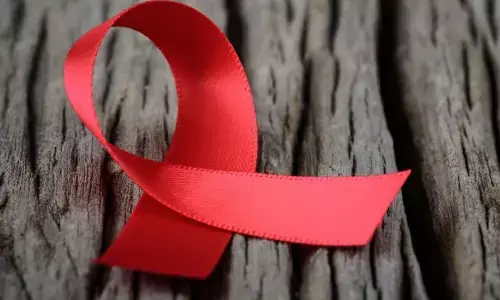 आख़िर क्यों एचआईवी के साथ जीवित लोग एक महीने से निरंतर आंदोलनरत हैं?