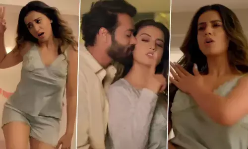 Akshara Singh Sexy Video Photo: एक्ट्रेस Akshara Singh ने बेड रूम में Jhulaniya गाने में किया बेहद सेक्सी डांस Akshara Singh Sexy Video Photo: एक्ट्रेस Akshara Singh ने बेड रूम में Jhulaniya गाने में किया बेहद सेक्सी डांस