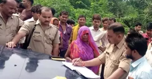 Lover couple ,gave, lives together, Mahoba