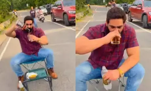 बॉबी कटारिया पर 25 हजार का इनाम घोषित, तलाश में पुलिस कई जगह मार चुकी छापे बॉबी कटारिया पर 25 हजार का इनाम घोषित, तलाश में पुलिस कई जगह मार चुकी छापे