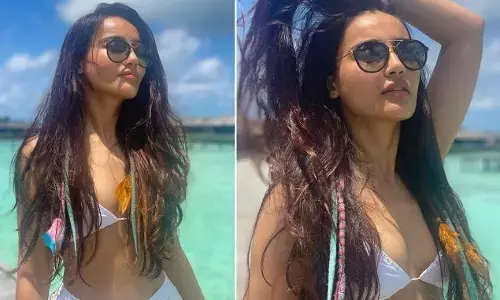 Surbhi Jyoti Sexy Video Photo: सुरभि ज्योति ने हॉट ब्रा पहन सोशल मीडिया का बढ़ाया तापमान, एक्ट्रेस हॉटनेस देख यूजर्स का छूटा पसीना