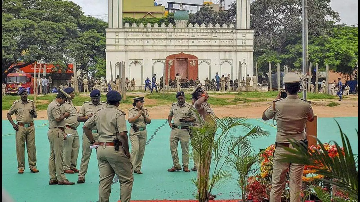 कर्नाटक के ईदगाह मैदान पर नहीं होगा गणपति उत्सव, SC ने कहा यथास्थिति बरकरार रहे