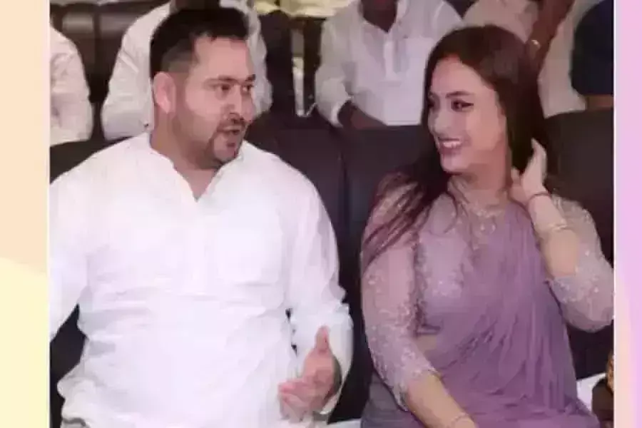 बिहार के उप मुख्यमंत्री तेजस्वी यादव ने शादी के साइड इफेक्ट मंच से ही गिना दिए, कार्यक्रम में मौजूद लोग ठहाके लगा रहे थे बिहार के उप मुख्यमंत्री तेजस्वी यादव ने शादी के साइड इफेक्ट मंच से ही गिना दिए, कार्यक्रम में मौजूद लोग ठहाके लगा रहे थे