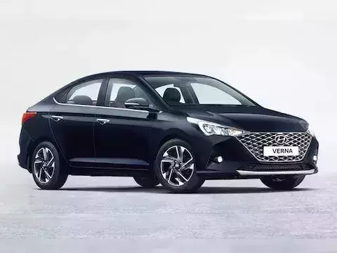 मार्केट मे Hyundai Verna बहुत जल्द होगी लांच जाने फीचर्स और कीमत