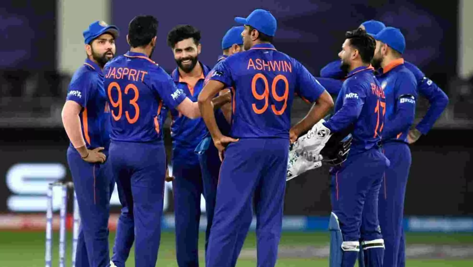 T20 वर्ल्ड कप में टीम इंडिया को खलेगी इस प्लेयर की कमी! नाम सुन खौफ खाती हैं विरोधी टीमें T20 वर्ल्ड कप में टीम इंडिया को खलेगी इस प्लेयर की कमी! नाम सुन खौफ खाती हैं विरोधी टीमें