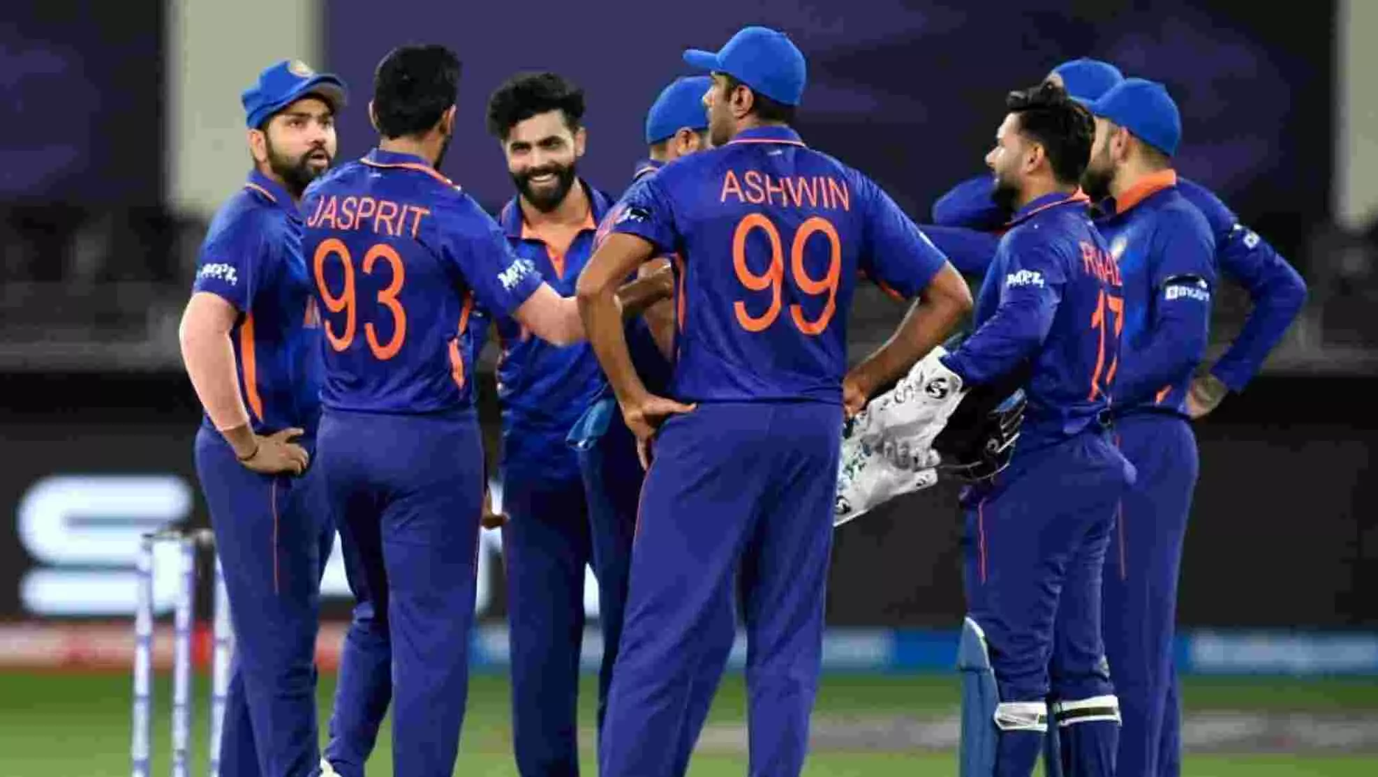 टीम इंडिया को बड़ा झटका, रवींद्र जडेजा एशिया कप से बाहर, घुटने की चोट के चलते टूर्नामेंट से हटे, अक्षर पटेल को मौका