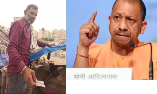 मुख्यमंत्री के आदेशों की अवहेलना कर रही नोएडा पुलिस, नशे की लत से युवा पीढ़ी हो रही मुख्यमंत्री के आदेशों की अवहेलना कर रही नोएडा पुलिस, नशे की लत से युवा पीढ़ी हो रही