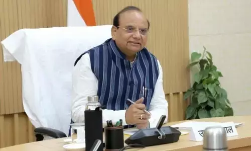 दिल्ली LG विनय सक्सेना ने AAP और उसके कई नेताओं को भेजा कानूनी नोटिस, जानें- क्या है पूरा मामला