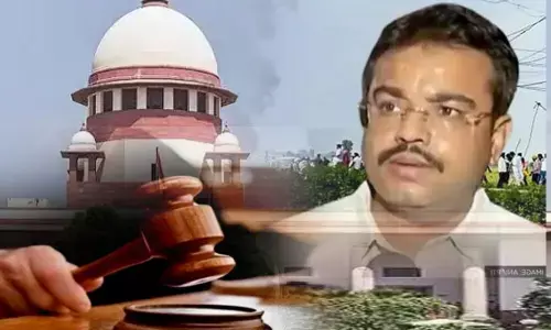 लखीमपुर केसः सुप्रीम कोर्ट ने आशीष मिश्रा की जमानत याचिका पर यूपी सरकार को दिया नोटिस लखीमपुर केसः सुप्रीम कोर्ट ने आशीष मिश्रा की जमानत याचिका पर यूपी सरकार को दिया नोटिस