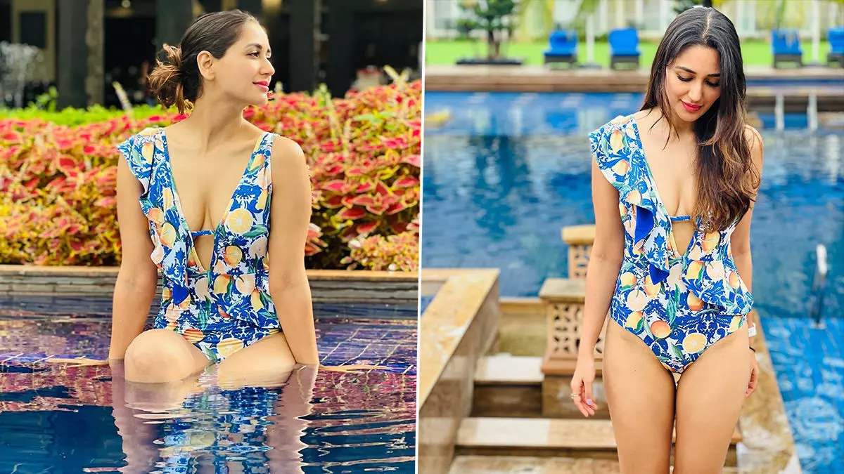 Nikita Dutta Sexy Video Photo: निकिता दत्ता ने बोल्डनेस से मचाई सनसनी, स्विम सूट में लग रही हैं हसीन