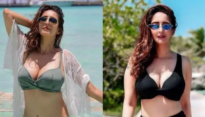 Chahat Khanna Sexy Video Photo: एक्ट्रेस Chahat Khanna ने बोल्ड फोटोज से उड़ाए फैंस के होश, बच्चे न देखें ये Sexy Photos Chahat Khanna Sexy Video Photo: एक्ट्रेस Chahat Khanna ने बोल्ड फोटोज से उड़ाए फैंस के होश, बच्चे न देखें ये Sexy Photos