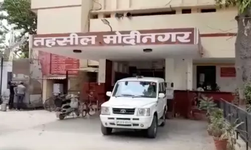 गाजियाबाद में मुर्दा भी कमाता है 48 हज़ार रुपए सालाना! मोदीनगर के लेखपाल का अजब गजब कारनामा! गाजियाबाद में मुर्दा भी कमाता है 48 हज़ार रुपए सालाना! मोदीनगर के लेखपाल का अजब गजब कारनामा!
