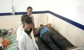 थोडी सी कहासुनी को लेकर युवक को जिंदा जलाने का प्रयास,युवक की हालत नाजुक थोडी सी कहासुनी को लेकर युवक को जिंदा जलाने का प्रयास,युवक की हालत नाजुक