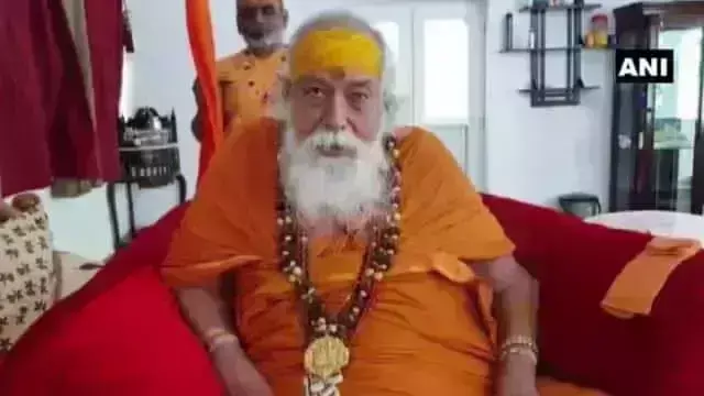 शंकराचार्य स्वामी स्वरूपानंद सरस्वती को क्यों कहा जाता था हिन्दूओं का सबसे बडा धर्म गुरु जानिए शंकराचार्य स्वामी स्वरूपानंद सरस्वती को क्यों कहा जाता था हिन्दूओं का सबसे बडा धर्म गुरु जानिए