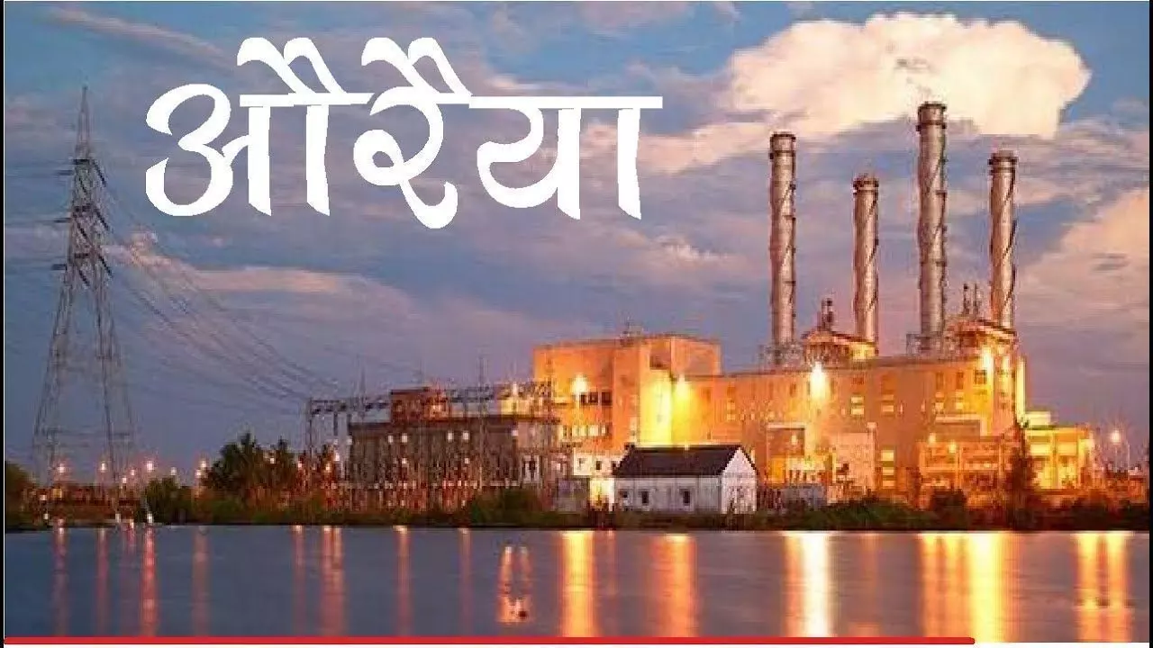 फटा सर , खून से लथपथ और 1 घण्टे से कर रहा है कोतवाल साहब का इन्तजार , फटा सर , खून से लथपथ और 1 घण्टे से कर रहा है कोतवाल साहब का इन्तजार ,