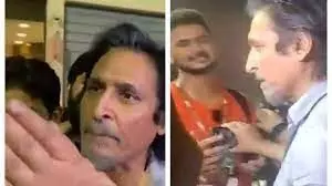 पाकिस्तान की हार से बौखलाए रमीज़ राजा जब भारतीय पत्रकार से भिड़ गए, Video हो गया वायरल पाकिस्तान की हार से बौखलाए रमीज़ राजा जब भारतीय पत्रकार से भिड़ गए, Video हो गया वायरल