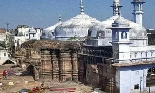 Gyanvapi Case : ज्ञानवापी केस में हिन्दुओं के पक्ष में फैसला, कोर्ट ने केस सुनने लायक माना, मुस्लिम पक्ष की अर्जी खारिज Gyanvapi Case : ज्ञानवापी केस में हिन्दुओं के पक्ष में फैसला, कोर्ट ने केस सुनने लायक माना, मुस्लिम पक्ष की अर्जी खारिज
