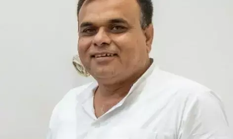 उद्योग पतियों के दबाव में एक बार फिर भोले भाले किसान को सरकार ने ठगने का काम किया उद्योग पतियों के दबाव में एक बार फिर भोले भाले किसान को सरकार ने ठगने का काम किया