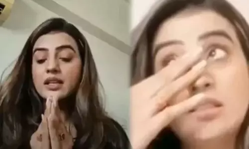 Akshara Singh : अक्षरा सिंह का कथित MMS लीक? रोते हुए एक्ट्रेस का वायरल वीडियो जानें, क्या है सच Akshara Singh : अक्षरा सिंह का कथित MMS लीक? रोते हुए एक्ट्रेस का वायरल वीडियो जानें, क्या है सच