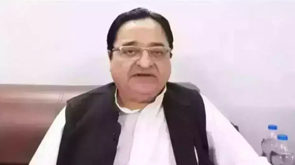 लखीमपुरखीरी में दो दलित बहनो की गैंगरेप और हत्या के मामले को लेकर सपा सांसद  ने दिया विवादित बयान लखीमपुरखीरी में दो दलित बहनो की गैंगरेप और हत्या के मामले को लेकर सपा सांसद  ने दिया विवादित बयान