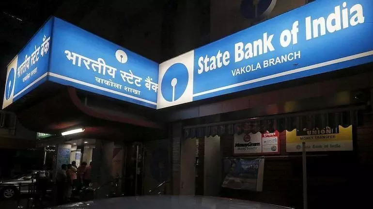 SBI ने ग्राहकों को दी ये बड़ी खुशखबरी, अब फ्री में उठाएं इस सर्विस का लाभ