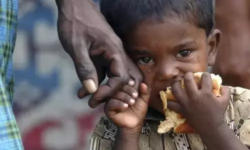 अपना एमपी गज्जब है..15: लोग बच्चे बेच के पुलिस को पैसे देते हैं..? अपना एमपी गज्जब है..15: लोग बच्चे बेच के पुलिस को पैसे देते हैं..?