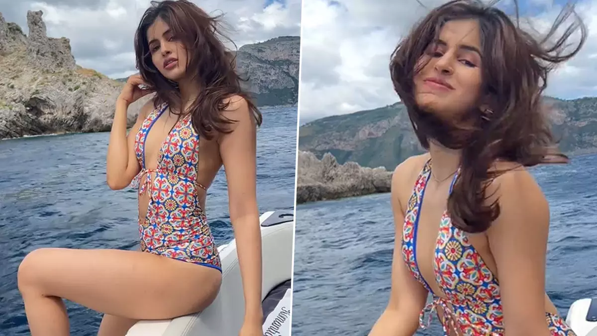 Sakshi Malik Sexy Video Photo: Sakshi Malik ने हॉट मोनोकिनी पहन समंदर में लगाई आग, यूजर्स का छूटा पसीना (Watch Sexy Video)
