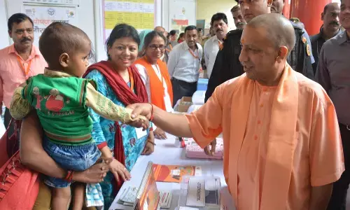 Anganwadi Bharti : यूपी में आंगनबाड़ी कर्मियों के 50 हज़ार से ज़्यादा पदों पर होगी भर्ती, इस तरह करें आवेदन Anganwadi Bharti : यूपी में आंगनबाड़ी कर्मियों के 50 हज़ार से ज़्यादा पदों पर होगी भर्ती, इस तरह करें आवेदन