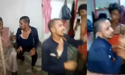 рд░рд╛рдд рдореЗрдВ рдкреНрд░реЗрдорд┐рдХрд╛ рд╕реЗ рдорд┐рд▓рдиреЗ рдкрд╣реБрдВрдЪрд╛ рдкреНрд░реЗрдореА, рдЕрдЪрд╛рдирдХ рдЬрд╛рдЧ рдЧрдП рдкрд░рд┐рд╡рд╛рд░ рдХреЗ рд▓реЛрдЧ рдФрд░ рдлрд┐рд░... рд░рд╛рдд рдореЗрдВ рдкреНрд░реЗрдорд┐рдХрд╛ рд╕реЗ рдорд┐рд▓рдиреЗ рдкрд╣реБрдВрдЪрд╛ рдкреНрд░реЗрдореА, рдЕрдЪрд╛рдирдХ рдЬрд╛рдЧ рдЧрдП рдкрд░рд┐рд╡рд╛рд░ рдХреЗ рд▓реЛрдЧ рдФрд░ рдлрд┐рд░...