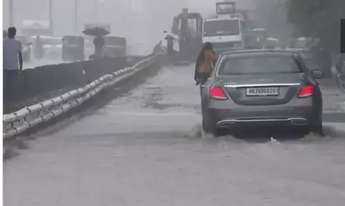 Delhi traffic police issued a warning