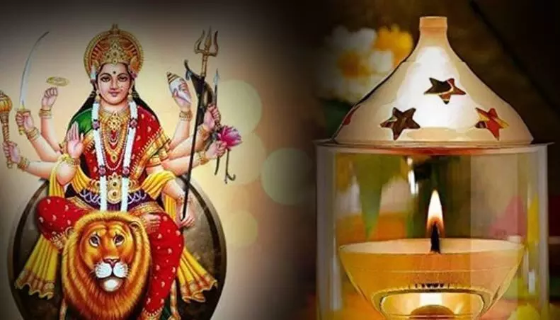 Navratri : नवरात्रि में अखंड ज्योति जलाते है तो 9 दिनों तक करें इन नियमों का पालन, फिर मिलेगा मां का आशीर्वाद