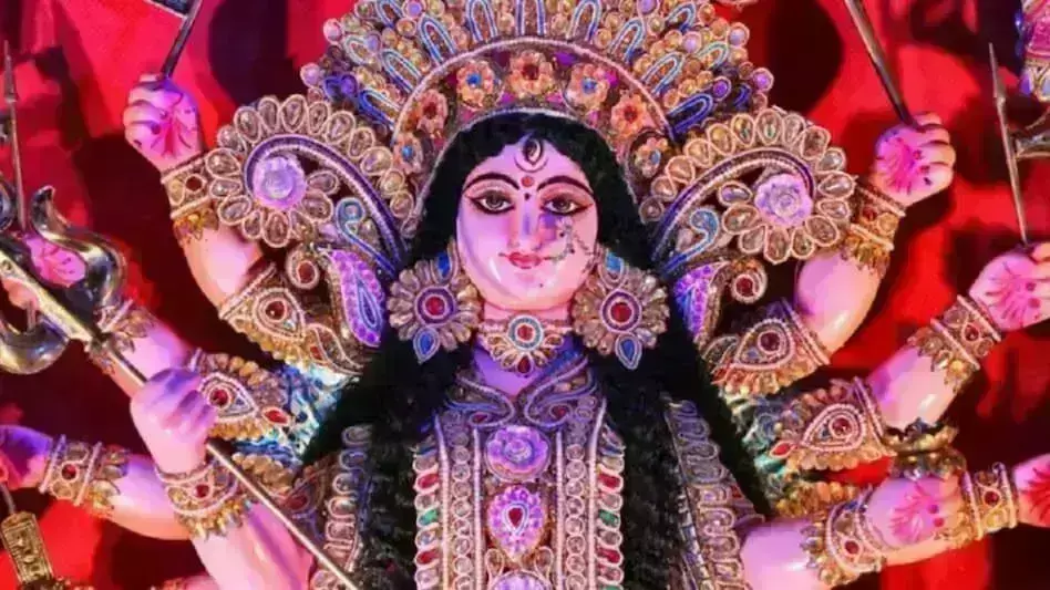 शारदीय नवरात्रि में नौ दिन करें यह उपाय बदल जाएगी आपकी किस्मत जानिए.. शारदीय नवरात्रि में नौ दिन करें यह उपाय बदल जाएगी आपकी किस्मत जानिए..