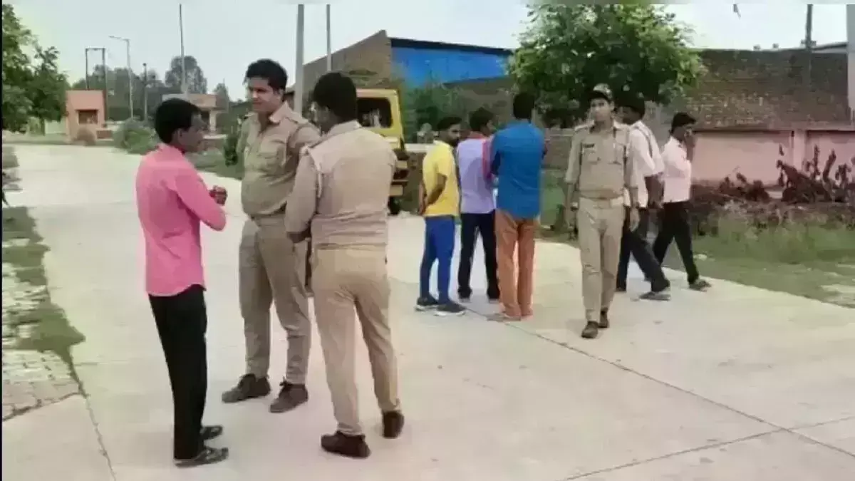 प्रेमी से मिला धोखा तो प्रेमिका ने की जीवनलीला समाप्त, सुसाइड नोट मे प्रेमी से धोखा देने की बात कही.... प्रेमी से मिला धोखा तो प्रेमिका ने की जीवनलीला समाप्त, सुसाइड नोट मे प्रेमी से धोखा देने की बात कही....