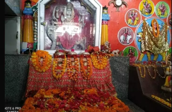 जंगल में बसा है आद्रवन का लेहड़ा देवी मंदिर,जहां श्रद्धालुओं की लगती है भारी भीड़