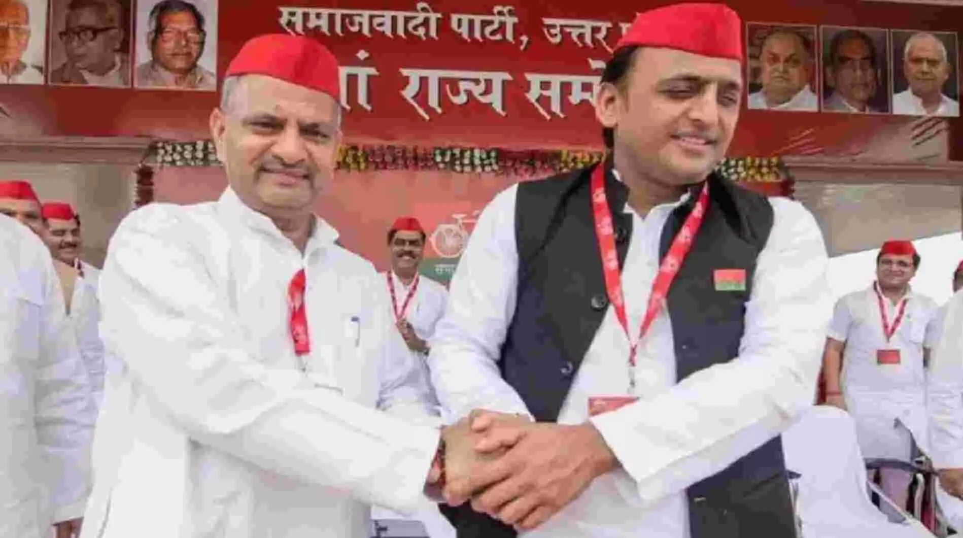 नरेश उत्तम पटेल फिर बने समाजवादी पार्टी के यूपी अध्यक्ष, रामगोपाल यादव ने मंच से की घोषणा नरेश उत्तम पटेल फिर बने समाजवादी पार्टी के यूपी अध्यक्ष, रामगोपाल यादव ने मंच से की घोषणा