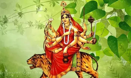 Navratri: नवरात्रि के तीसरे दिन करें मां चंद्रघंटा की पूजा, क्लिक करके माँ दुर्गा के साथ सेल्फ़ी अपलोड करें और सनातन धर्म को मजबूत करें Navratri: नवरात्रि के तीसरे दिन करें मां चंद्रघंटा की पूजा, क्लिक करके माँ दुर्गा के साथ सेल्फ़ी अपलोड करें और सनातन धर्म को मजबूत करें