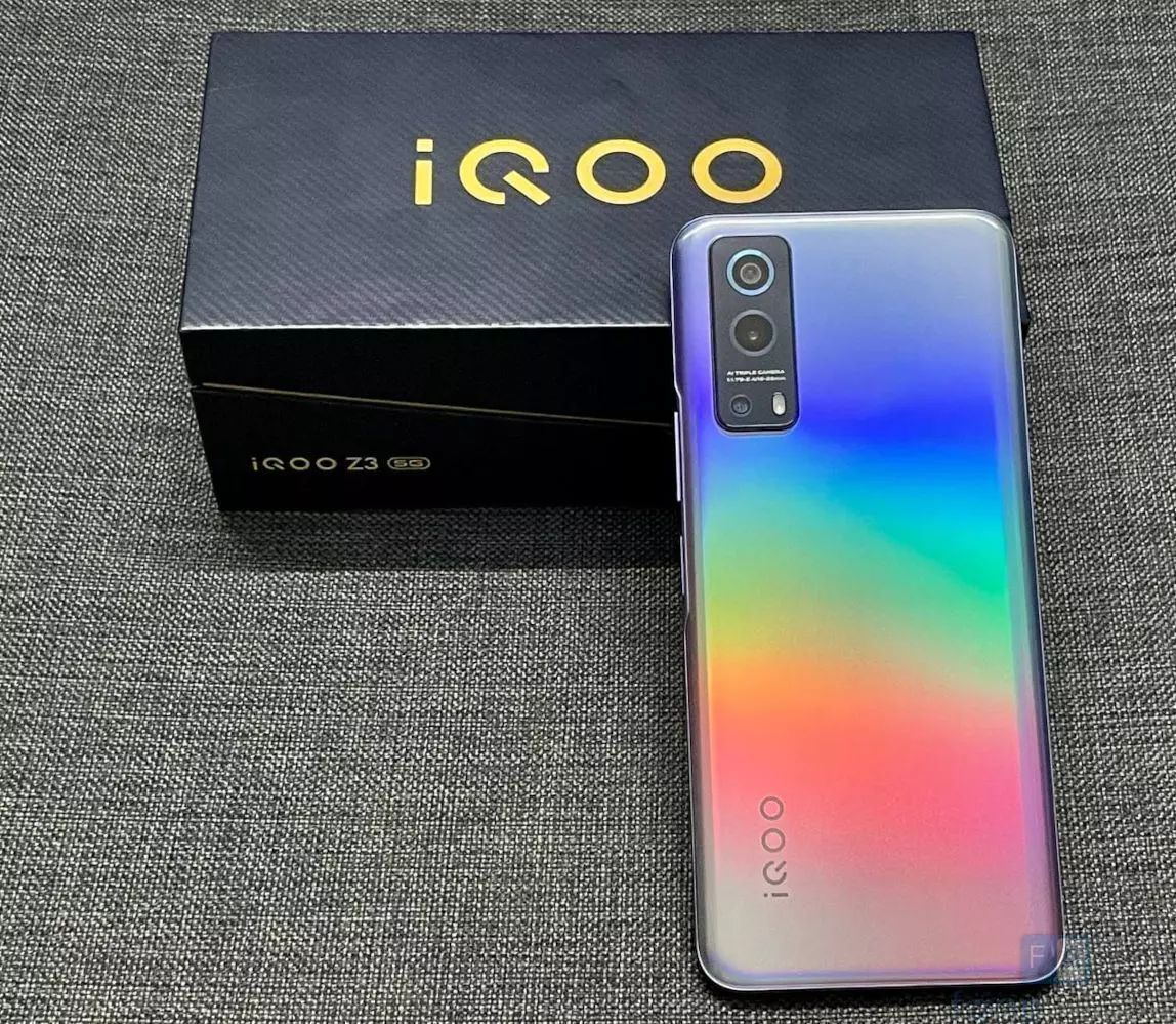 iQOO Phone Review: iQOO ला रही है अपनी सबसे दमदार फोन, iPhone जैसा कैमरा और दमदार फीचर्स के साथ मचाएगी धूम iQOO Phone Review: iQOO ला रही है अपनी सबसे दमदार फोन, iPhone जैसा कैमरा और दमदार फीचर्स के साथ मचाएगी धूम