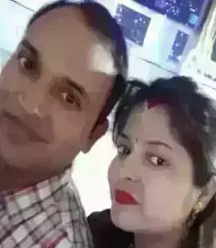 17 महीनों तक घर मे शव रखने वाली पत्नी का छलका दर्द जानिए विमलेश की पत्नी की दर्द भरी कहानी ... 17 महीनों तक घर मे शव रखने वाली पत्नी का छलका दर्द जानिए विमलेश की पत्नी की दर्द भरी कहानी ...