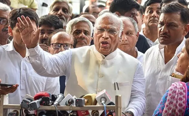 Mallikarjun Kharge, Leader ,Opposition, Rajya Sabha, contender, post, Congress President