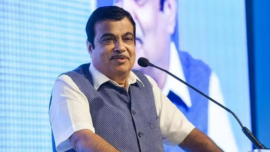 Union Minister Nitin Gadkari,  Mercedes Benz, Union Minister, Nitin Gadkari , speak , Mercedes Benz