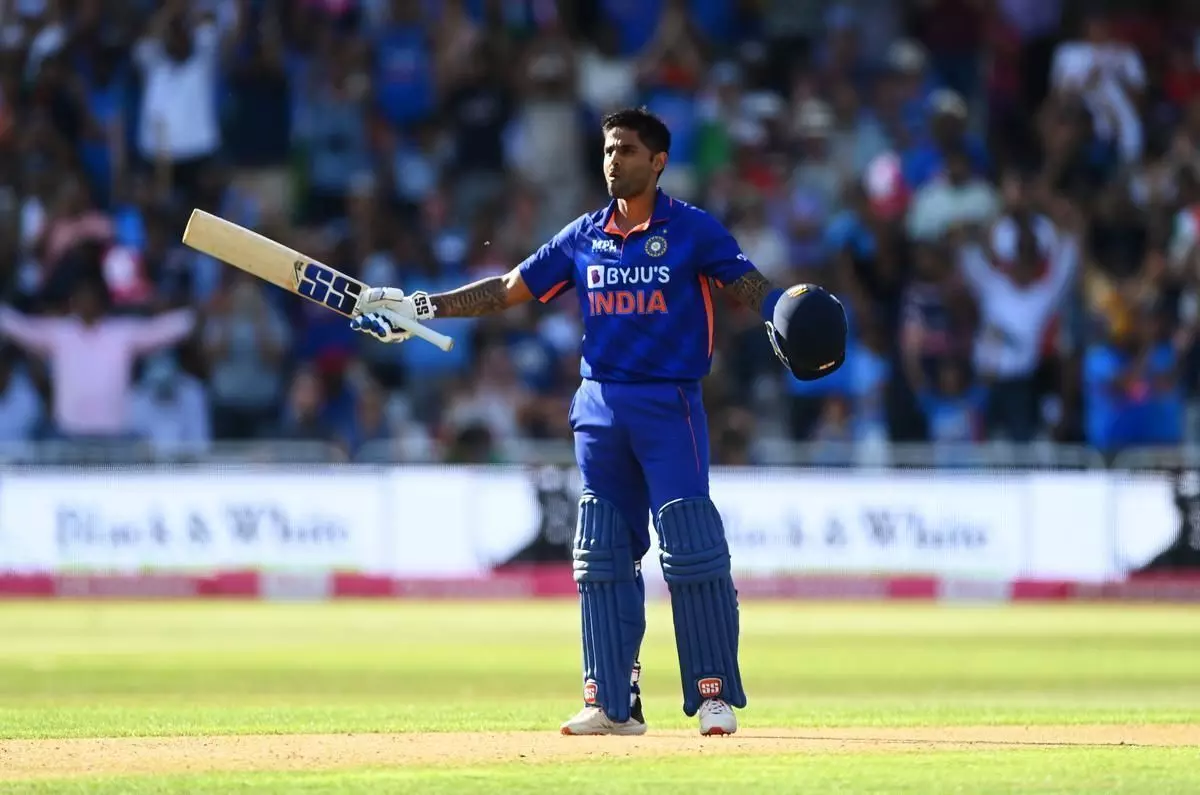 INDvSA 2nd T20: साउथ अफ्रीका के खिलाफ 24 रन बनाते ही सूर्यकुमार यादव बनाएंगे ये खास रिकॉर्ड, सीरीज जीतने उतरेगी टीम इंडिया INDvSA 2nd T20: साउथ अफ्रीका के खिलाफ 24 रन बनाते ही सूर्यकुमार यादव बनाएंगे ये खास रिकॉर्ड, सीरीज जीतने उतरेगी टीम इंडिया