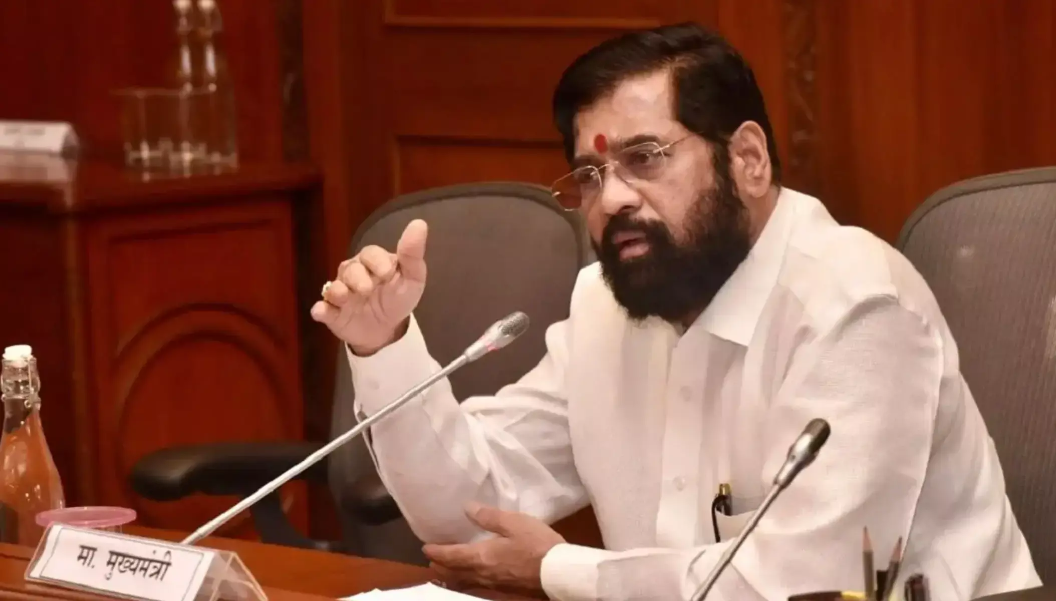 महाराष्ट्र CM एकनाथ शिंदे को फोन पर मिली जान से मारने की धमकी!