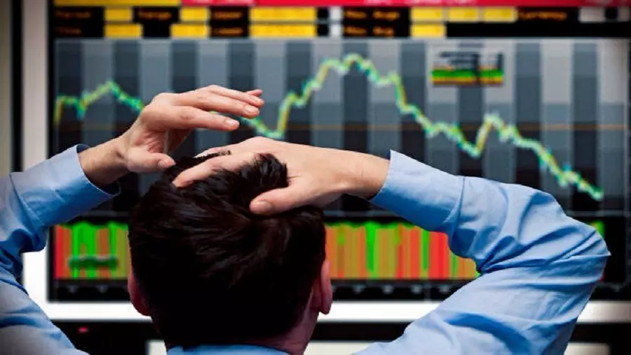 Stock Market: सेंसेक्स-निफ्टी में बड़ी गिरावट, मारुति के शेयर 3 फीसदी टूटे, जानें कैसा रहा दिनभर मार्केट का हाल